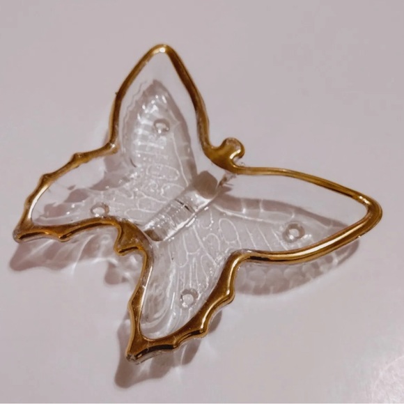 Vintage Butterfly Trinket Dish Set of 4 - Picture 12 of 12